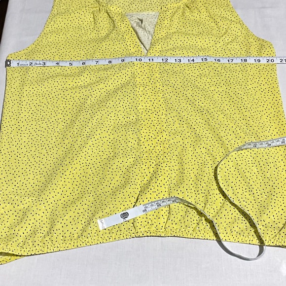 LOFT Yellow Polka Dot Sleeveless V-Neck Blouse - Size Large - Picture 7 of 8